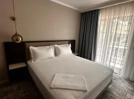 万通中央公园酒店Wantong Central Park Hotel