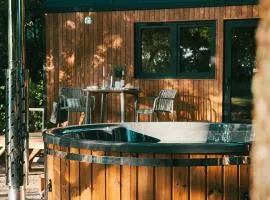 La Tiny sous les pins