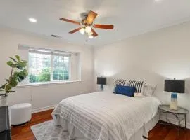 Hunonic Apartment