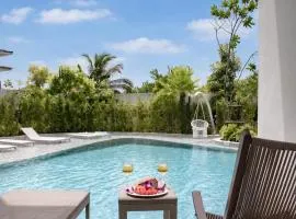 Title Serenity 1-Bedroom Pool Access Suite B111