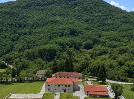 Le Marron – hotel w mieście Polikástanon