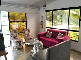 Las Margaritas Cabin