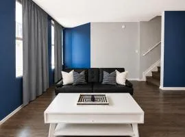 Dwntwn King Suite Playhouse Sq, Rock Hall, CSU