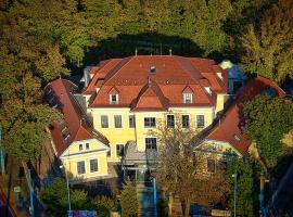 Hotel ALBRECHT, hotel v Bratislave