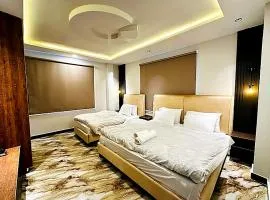 Cozy Family Apartment Murree