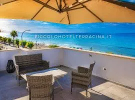 Piccolo Hotel