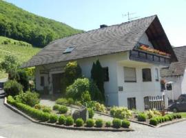 Gästehaus Probst, Ferienwohnung in Alken