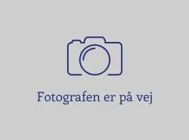 Charmerende Hus Med Havudsigt Sj1019