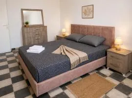 Gilda Cozy Apartment, in the center of Lushnje