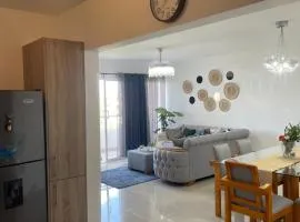 Lujoso apartamento con jacuzzi y gimnasio