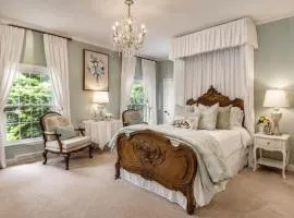 Historic Mansion-Magnolia suite