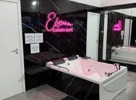 Elysium Luxury Suite