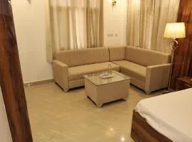 Luxury Suite in the heart of city Home Stay Solan