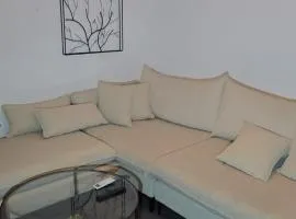 BOND Grand Suites