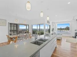 Byron Hinterland Home, Views, Space & Quiet