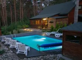 Domek całoroczny SÓWKA na Kaszubach z banią i sauną na wyłączność, wspólny basen i bilard z domkiem Jeleniówka - Ostrowite Leśna Dolina