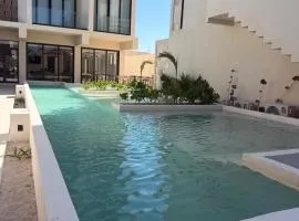 Bajareque Oceanfront Luxury 3 BR Villa