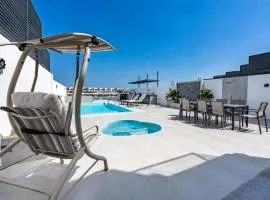 Pool and Sea Views 4BR with Assistant's Room Villa, Own Pool and BBQ Facility, Sharm - Al Dana Villa, Al Dana Island by Deluxe Holiday Homes
