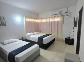 Hotel Montserrat Luxury