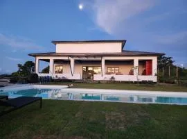 Casa Jardim dos Passarinhos !