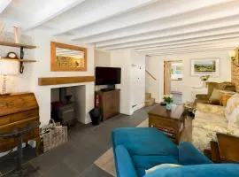 NEW Moreton Cottage Central Garden - Pass the Keys