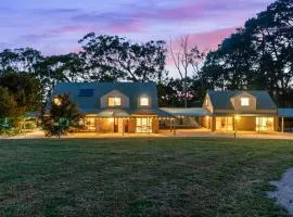Private Acreage Retreat Summertown Heated Pool whole house