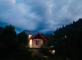 Flamingo Aur Maina Cafe and Stays - Jibhi