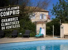 Logis Auberge De Tavel