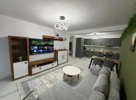 Emerald House 5