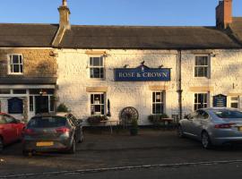 Rose & Crown, hotel with parking in Slaley