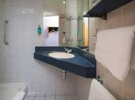 Holiday Inn Express Birmingham Airport NEC by IHG