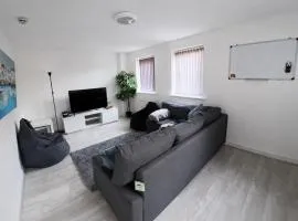 Spacious 3-Bed Modern Home in Dartford