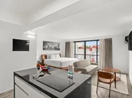 Armonik Suites By Casanevo