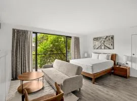 Armonik Suites By Casanevo
