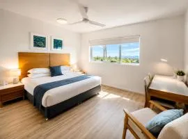 Harbourfront Studio Apartment