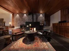 Shangri-La Jiangyue Beiting Boutique Homestay
