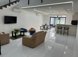 Lumina House