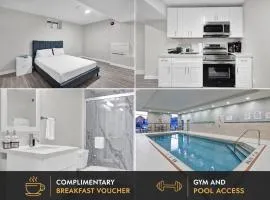 The Hideaway • 3 BR w/ 3 Ensuites • DT Oshawa