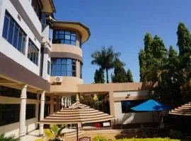 The Breeze Hotel, Busia
