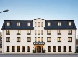 Plaza Rooms & Studios