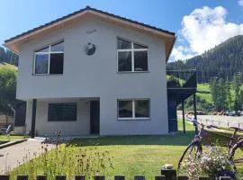 Splügen Haus Engadinella