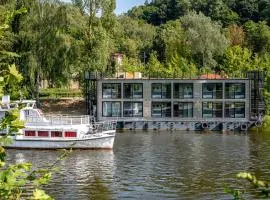 Floatel Vilnius