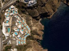 Grand Ambassador Santorini Hotel, hotel u gradu 'Akrotiri'