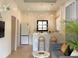Banana House 1