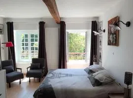 Les Hauts du Val des Arts- Chambres de charme