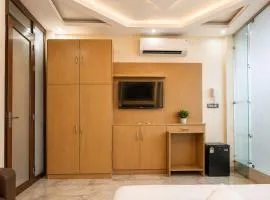 Hotel SH Mohan Plaza