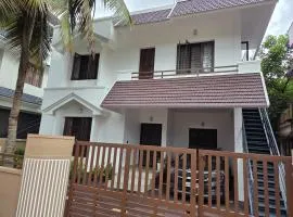 Joy's Homestay - Private furnished 1 BR & living room on 1st floor