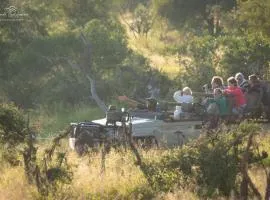 Mohlabetsi Self Catering Bush Lodge
