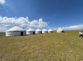 Kambar-ata yurt camp