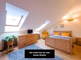 Khreschatyk Suites